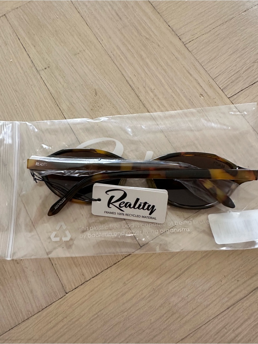 Reality Eyewear Dee Groovy Sunglasses Turtle Brown Tan NWT - Picture 5 of 5